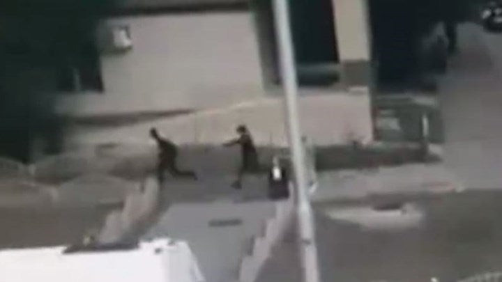 Ρωσία: Η στιγμή που αστυνομικός σκοτώνει τον δράστη στο Σουργκούτ – Βίντεο ντοκουμέντο